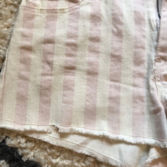 NWOT Forever 21 Pink and White Stripe Jean Shorts - Picture 5 of 5